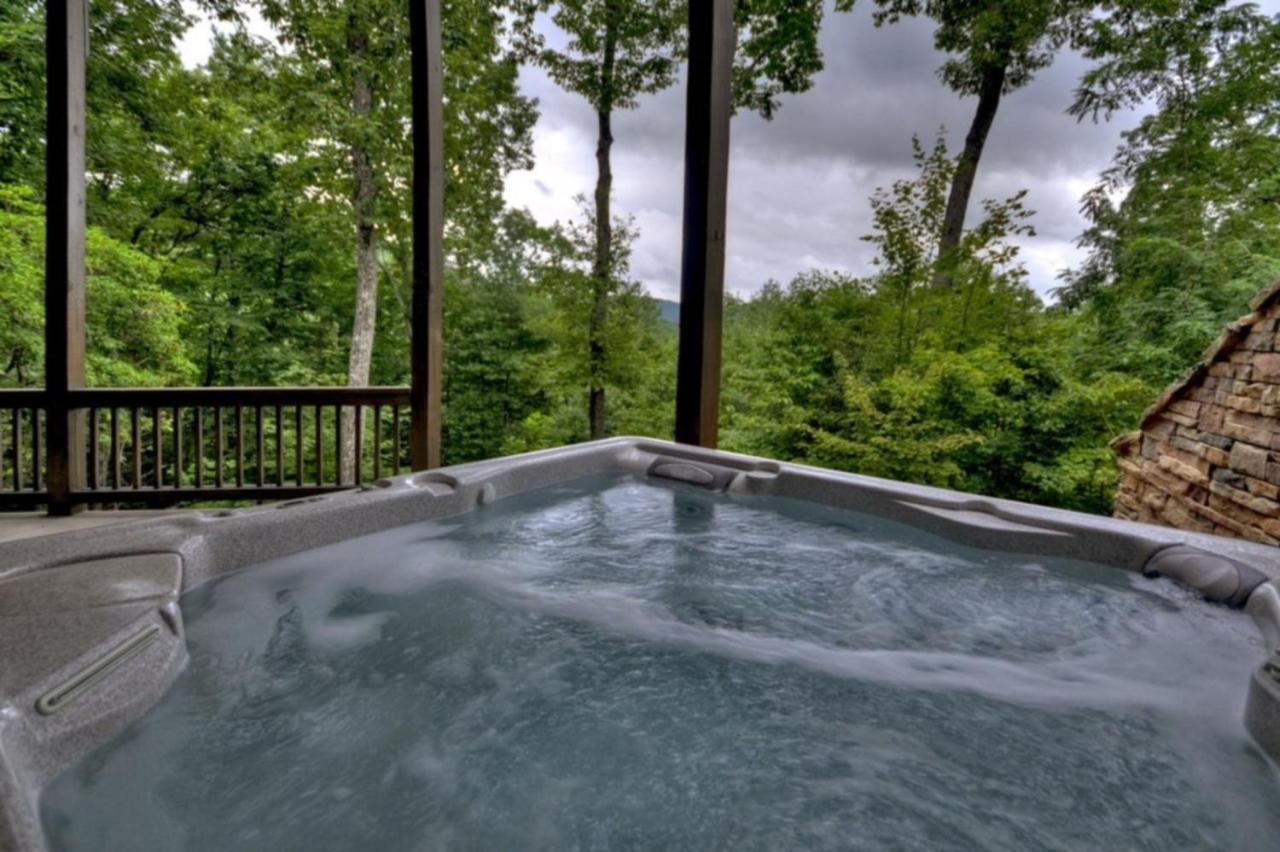 Villa Treasure In The Trees- Mtn Views Near Blue Ridge Exterior foto